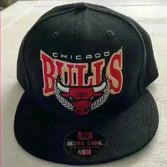 NWT Chicago Bulls Ultra Game NBA Black Cap - Picture 1 of 4